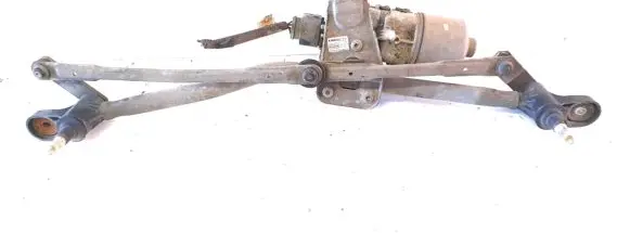 Mazda 3 I Front wiper linkage and motor