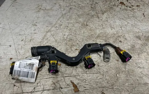Opel Insignia A Fuel injector wires 55580911
