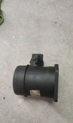 Audi A4 S4 B6 8E 8H Mass air flow meter 0280218058