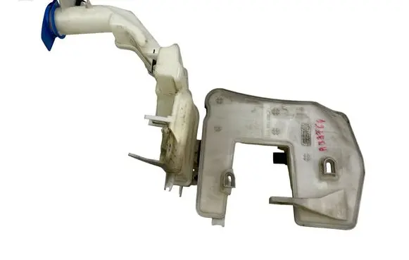 Volkswagen PASSAT B7 Windshield washer fluid reservoir/tank 3AA955453J