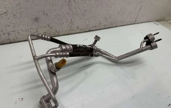 Tesla Model X Air conditioning (A/C) pipe/hose 105466400D 100851500B