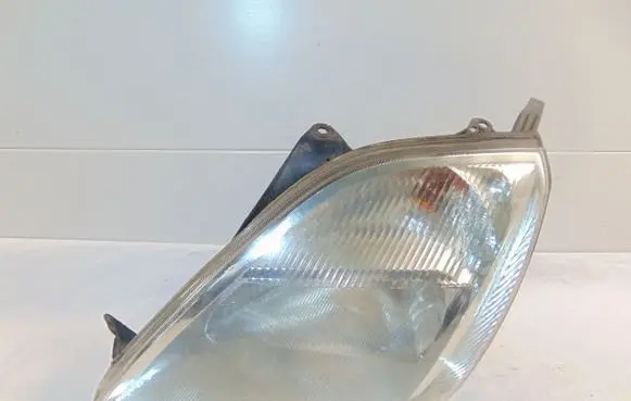 Ford Fiesta Headlight/headlamp 1320349 2S6X13W030CE