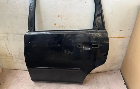 Ford Focus C-MAX Rear door