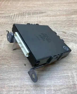 Toyota Prius (XW20) Other control units/modules 8967047010 1012380151 Used