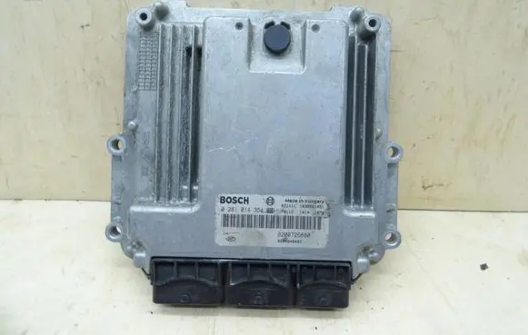 Renault Laguna III Engine control unit/module ECU