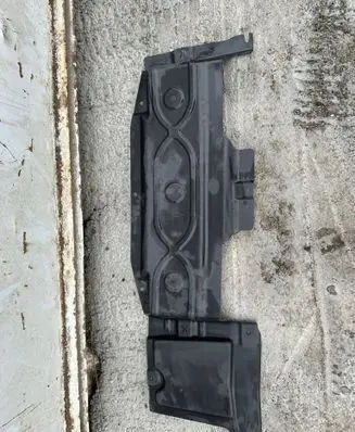 Volkswagen Multivan T5 Rear underbody cover/under tray 7H0825193A