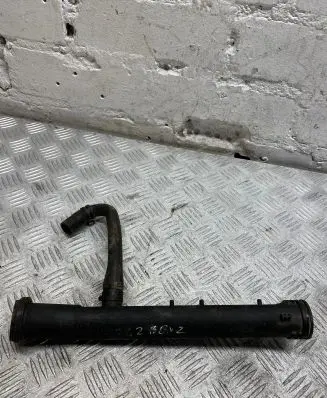 Seat Ibiza IV (6J,6P) Engine coolant pipe/hose 032121065