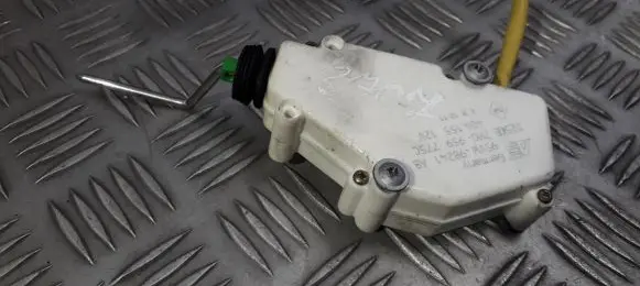 Volkswagen Sharan Central locking motor 95VW9B241AB 7M0959775C