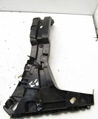 Audi Q3 8U Rear bumper mounting bracket 8U0807454A