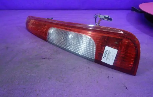 Ford Focus C-MAX Rear/tail lights 3M5113A602AA