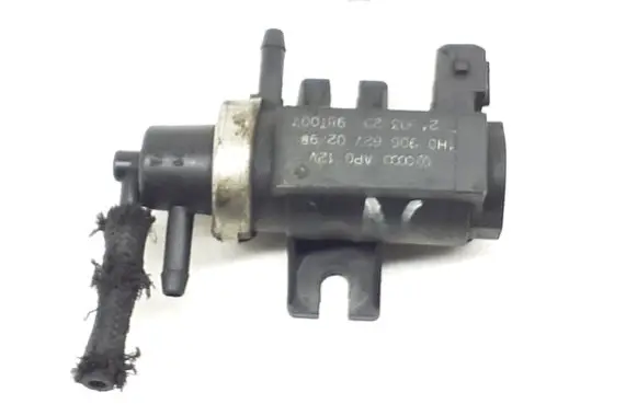 Audi A6 S6 C5 4B Turbo solenoid valve 1H0906627