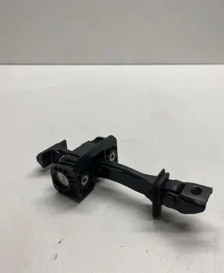 BMW 4 F32 F33 Front door check strap stopper 7284427