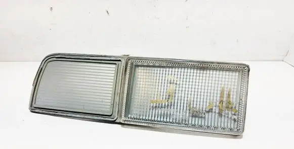 Volkswagen Golf III Front reflector 1H0941778A 8580391