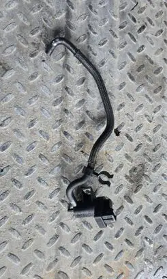Mercedes-Benz C W205 Turbo solenoid valve 8200762162