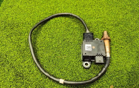 Renault Master III Lambda probe sensor 227932151R 0281009095