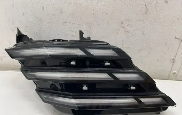 Peugeot 3008 III LED Daytime headlight 9845434880