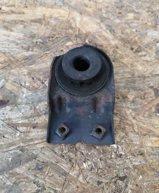 KIA Ceed Radiator mount bracket