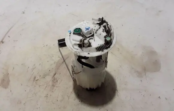 Mercedes-Benz Citan W415 In-tank fuel pump 172027726R