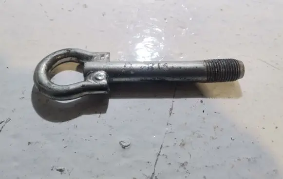 Toyota Auris 150 Towing hook eye 