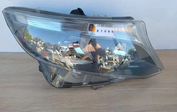 Mercedes-Benz Vito Viano W447 Headlight/headlamp A4478200161