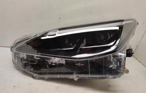 Toyota Yaris Cross Headlight/headlamp