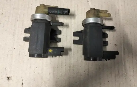 Peugeot 407 Valve vacuum 70163300