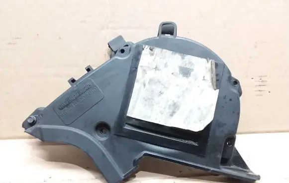 Ford Focus Timing belt guard (cover) 9651560180