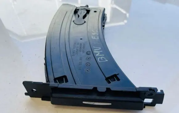 BMW 3 E90 E91 Cup holder 51457127462
