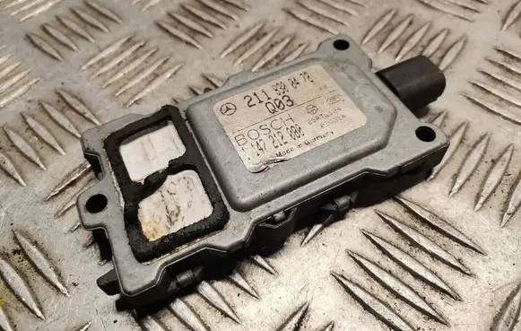 Mercedes-Benz S W220 Air quality sensor 2118300472