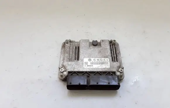 Skoda Superb B6 (3T) Engine control unit/module 03L906018CH 03L906018BR 0281016851