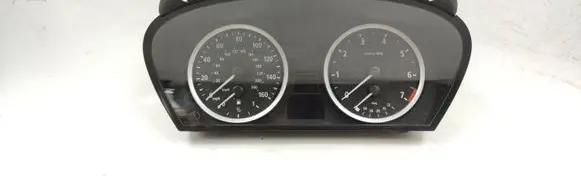 Speedometer (instrument cluster)