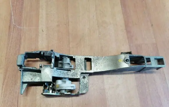 Peugeot 407 Rear door exterior handle/bracket 9680947280 9101FA 910981
