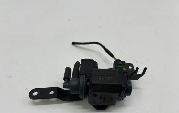 Audi Q5 SQ5 FY Turbo solenoid valve 059906629D