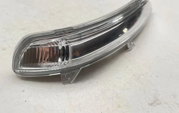 Skoda Octavia Mk4 Rear glass lock/latch Q39 21992999