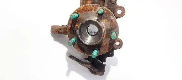 Front wheel hub