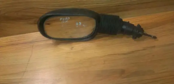 Ford Ka Front door electric wing mirror e9010113