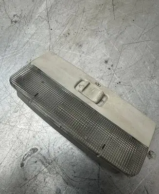 Skoda Octavia Mk2 (1Z) Rear seat light 1Z0947105