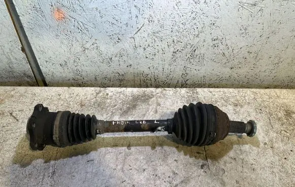 Skoda Fabia Mk2 (5J) Front driveshaft