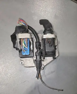 Opel Zafira A Engine control unit/module 55555600 4102713195 5WK9393