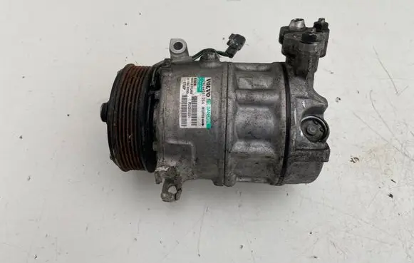 Volvo V40 Air conditioning (A/C) compressor (pump) 092445113B4 P31291251