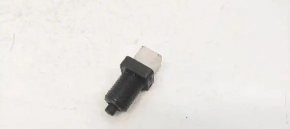 Volvo XC70 Brake pedal sensor switch