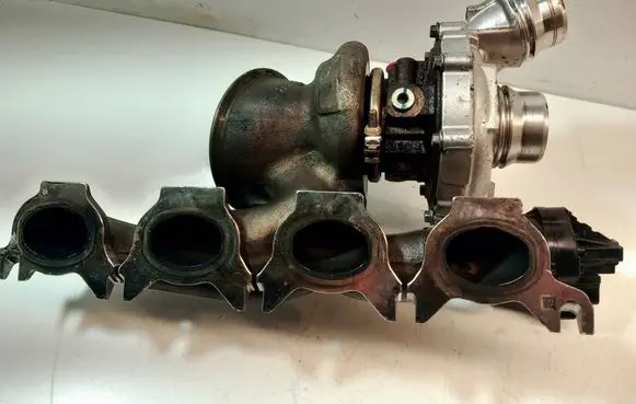 BMW 3 G20 G21 Turbo 7953253 9845815