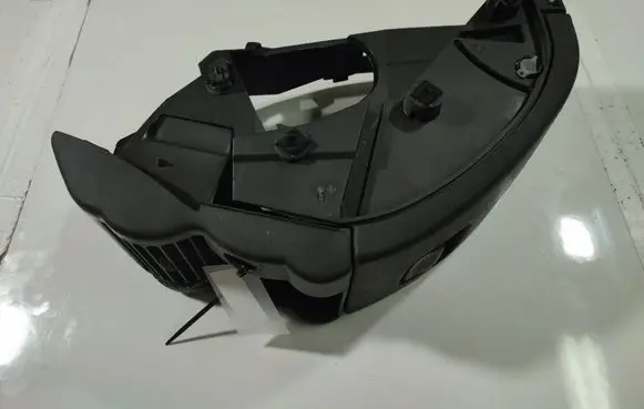 Opel Omega B2 Glove box 09173992