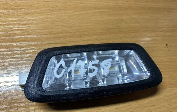 Mercedes-Benz GLC X253 C253 Front seat light A0009064401 C1758