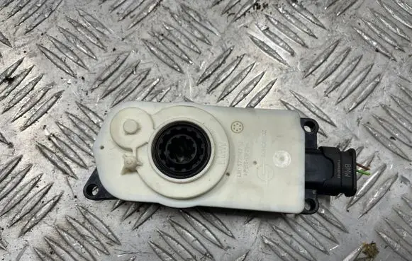 BMW 3 G20 G21 Radiator active air flap actuator 9464869