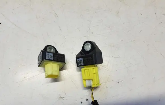 Toyota RAV 4 (XA50) Airbag deployment crash/impact sensor 89831-42060