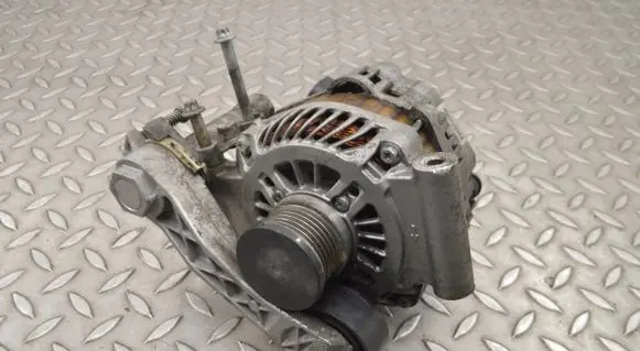 Citroen C4 I Generator/alternator V757692180