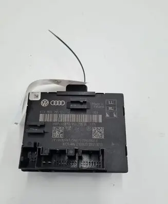 Audi A5 8T 8F Door control unit/module 8T0959795E