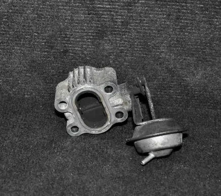 Toyota Avensis T250 EGR valve