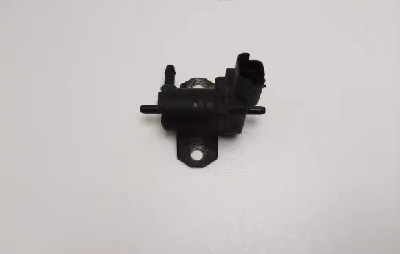 Ford Focus Turbo solenoid valve 9688124580